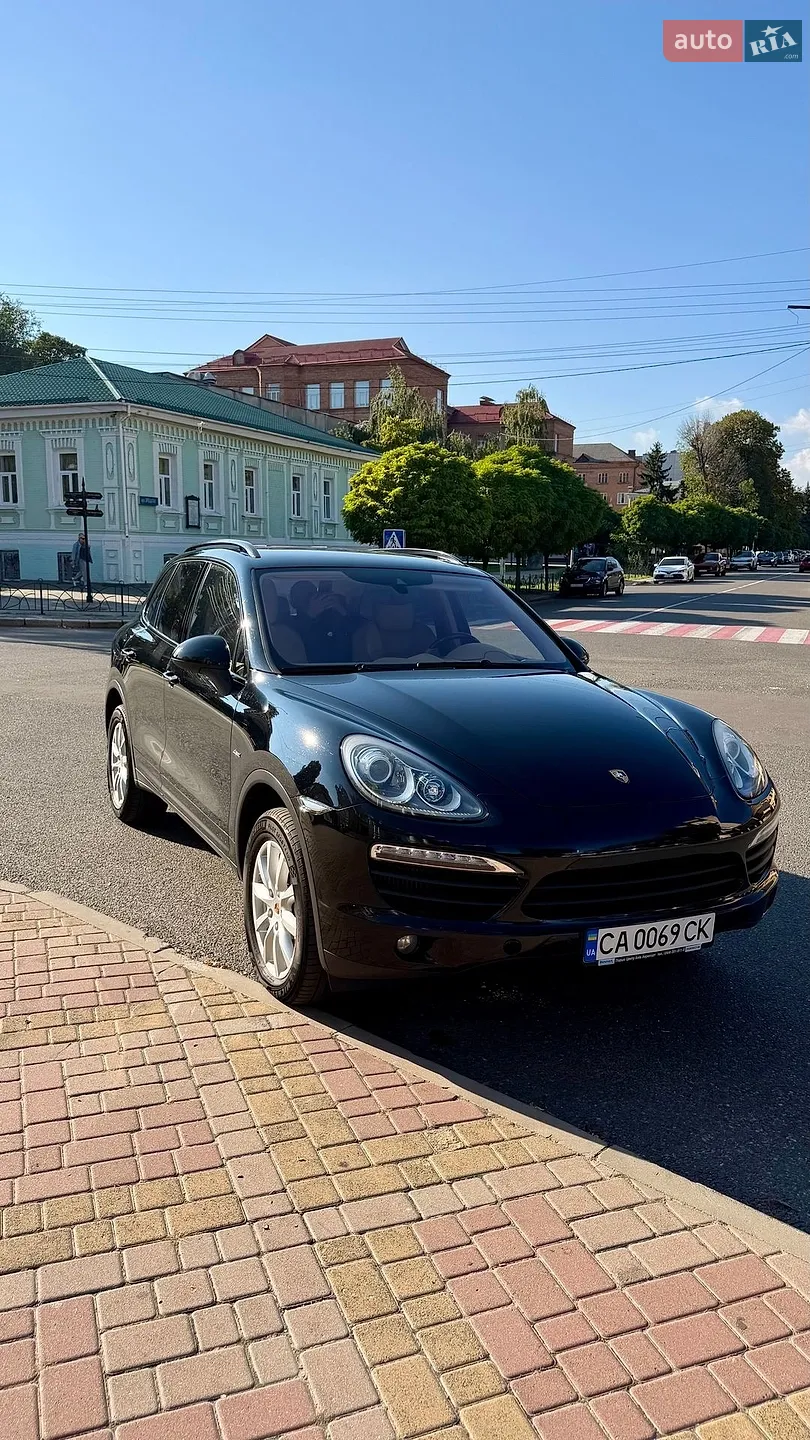 Porsche Cayenne, 2013