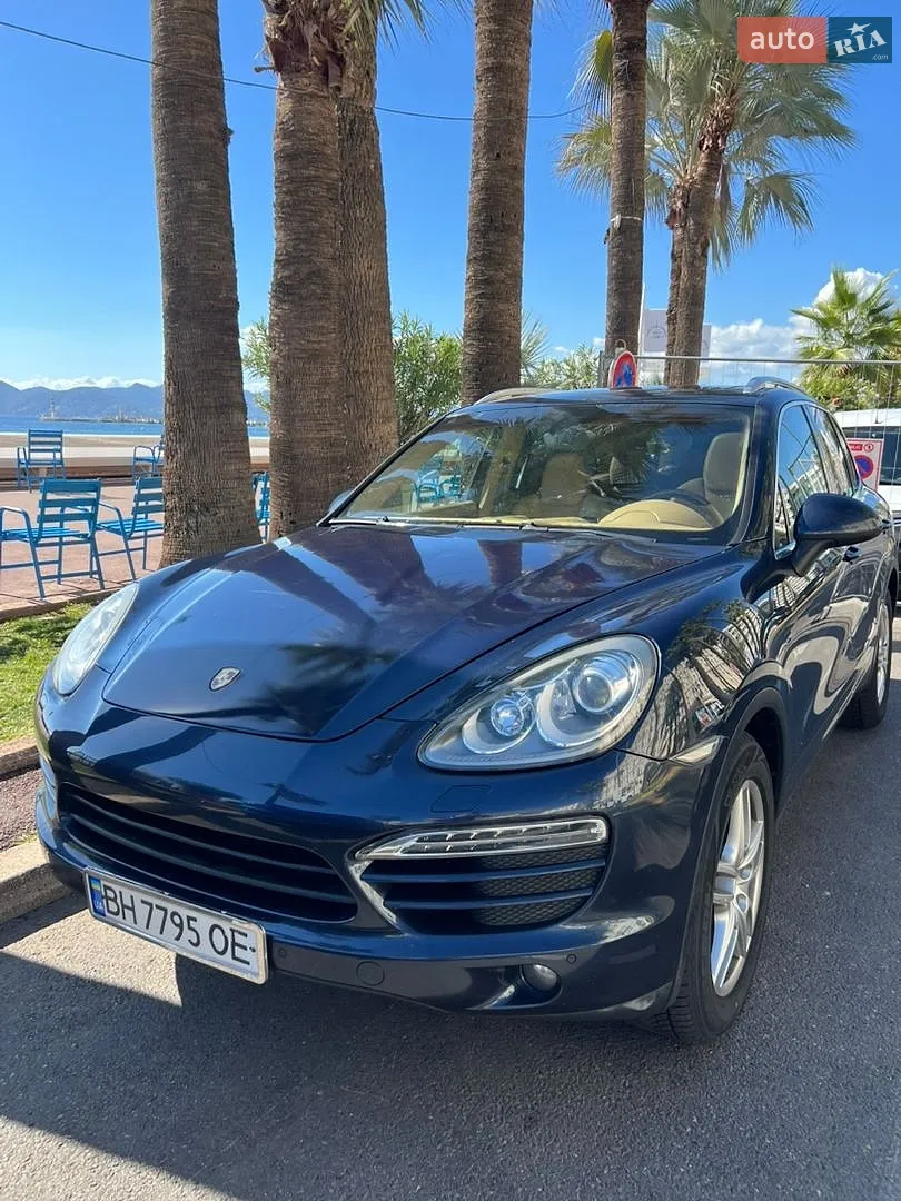 Porsche Cayenne, 2012