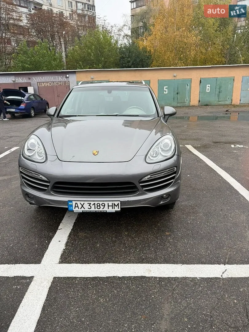 Porsche Cayenne, 2010
