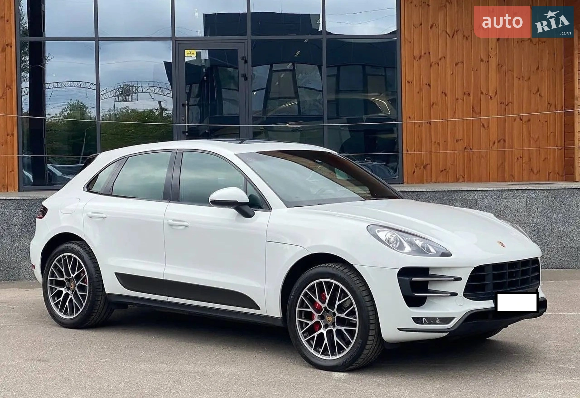 Porsche Macan, 2014