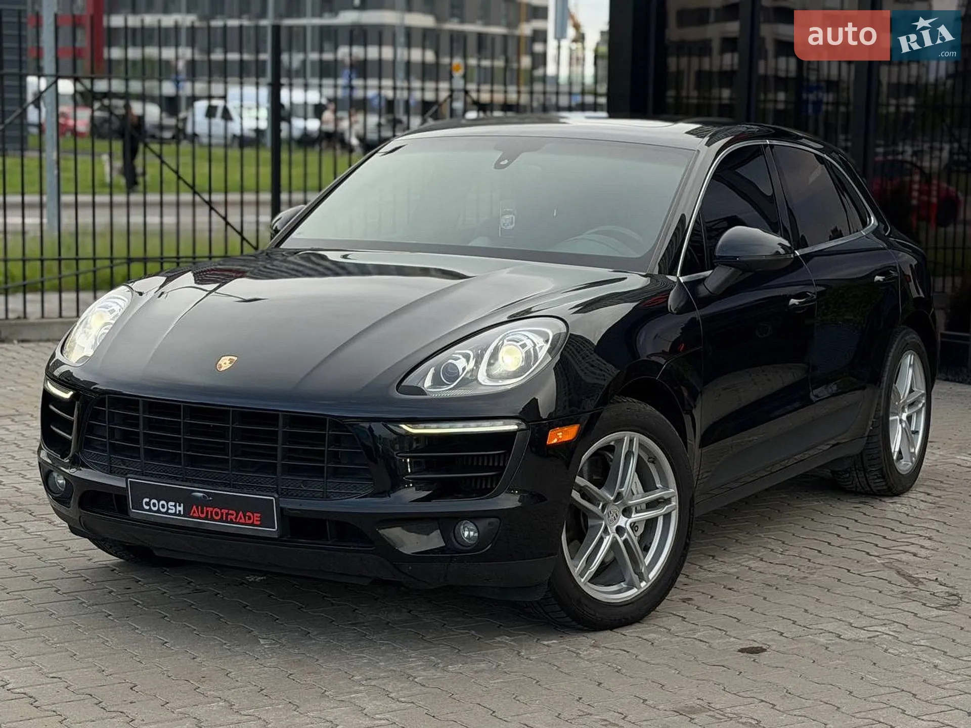 Porsche Macan, 2015