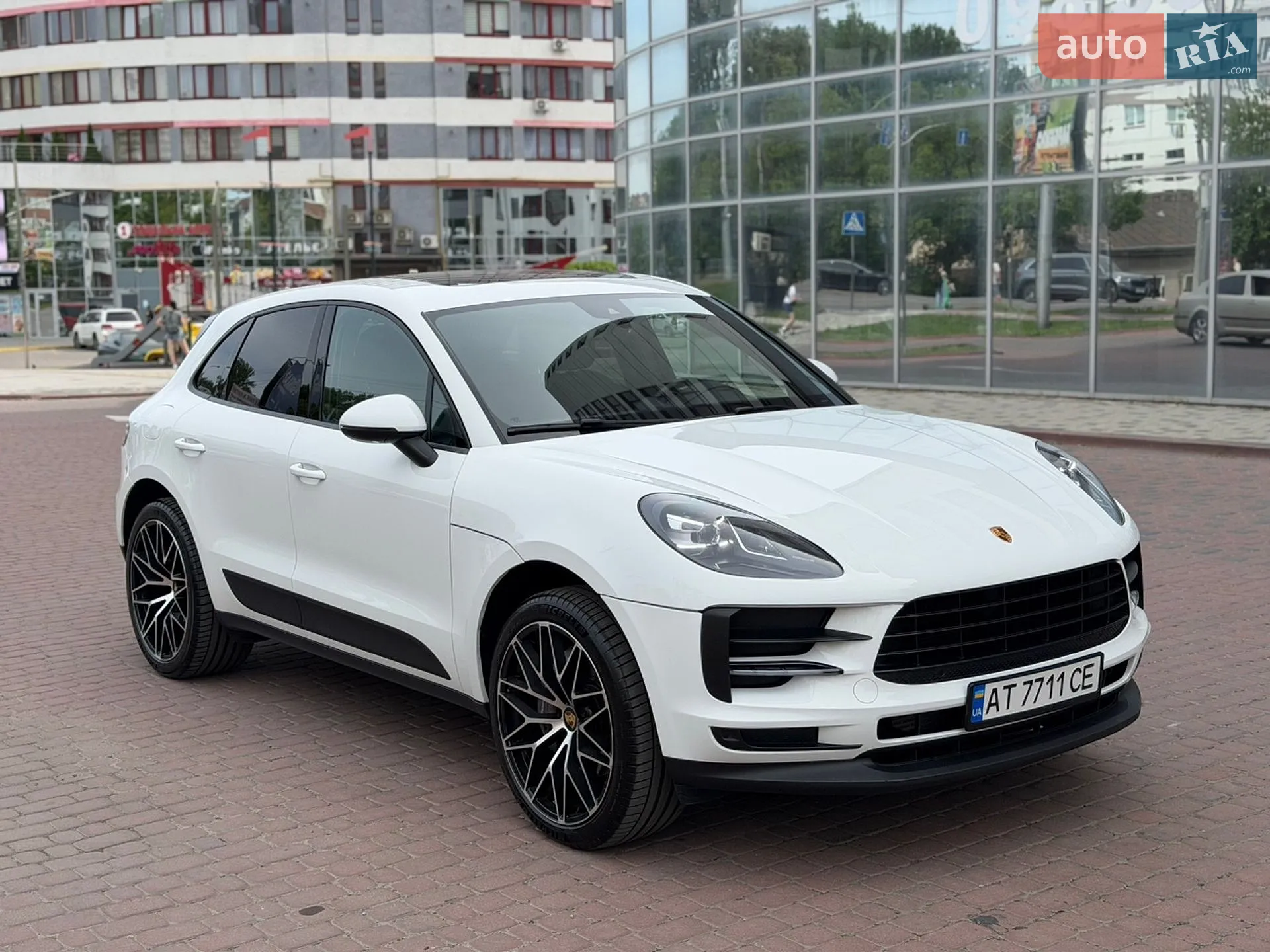 Porsche Macan, 2021