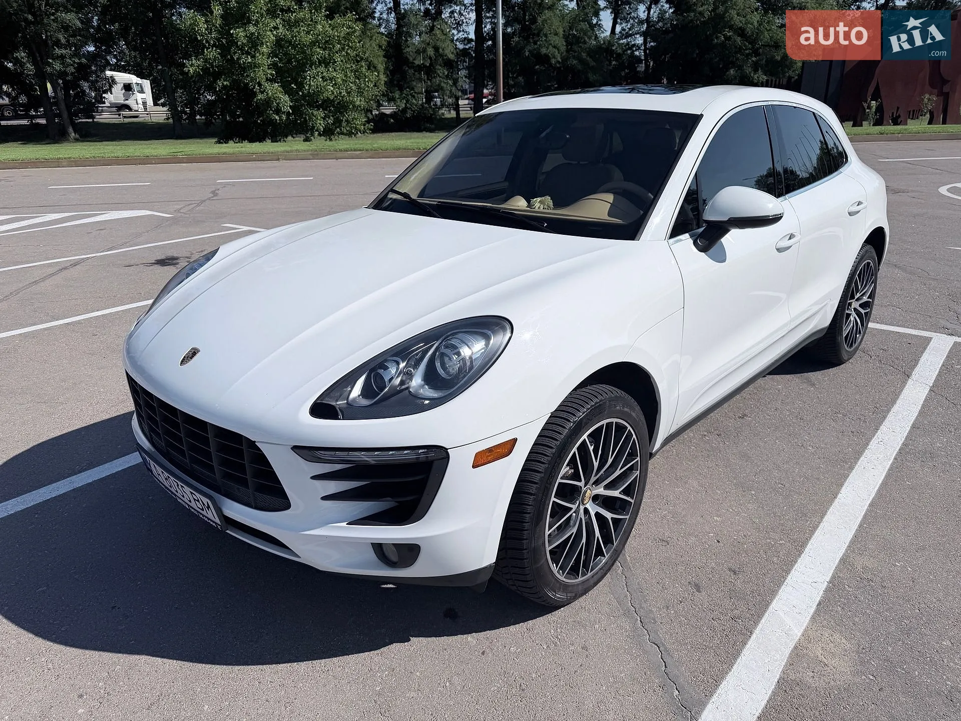 Porsche Macan, 2015