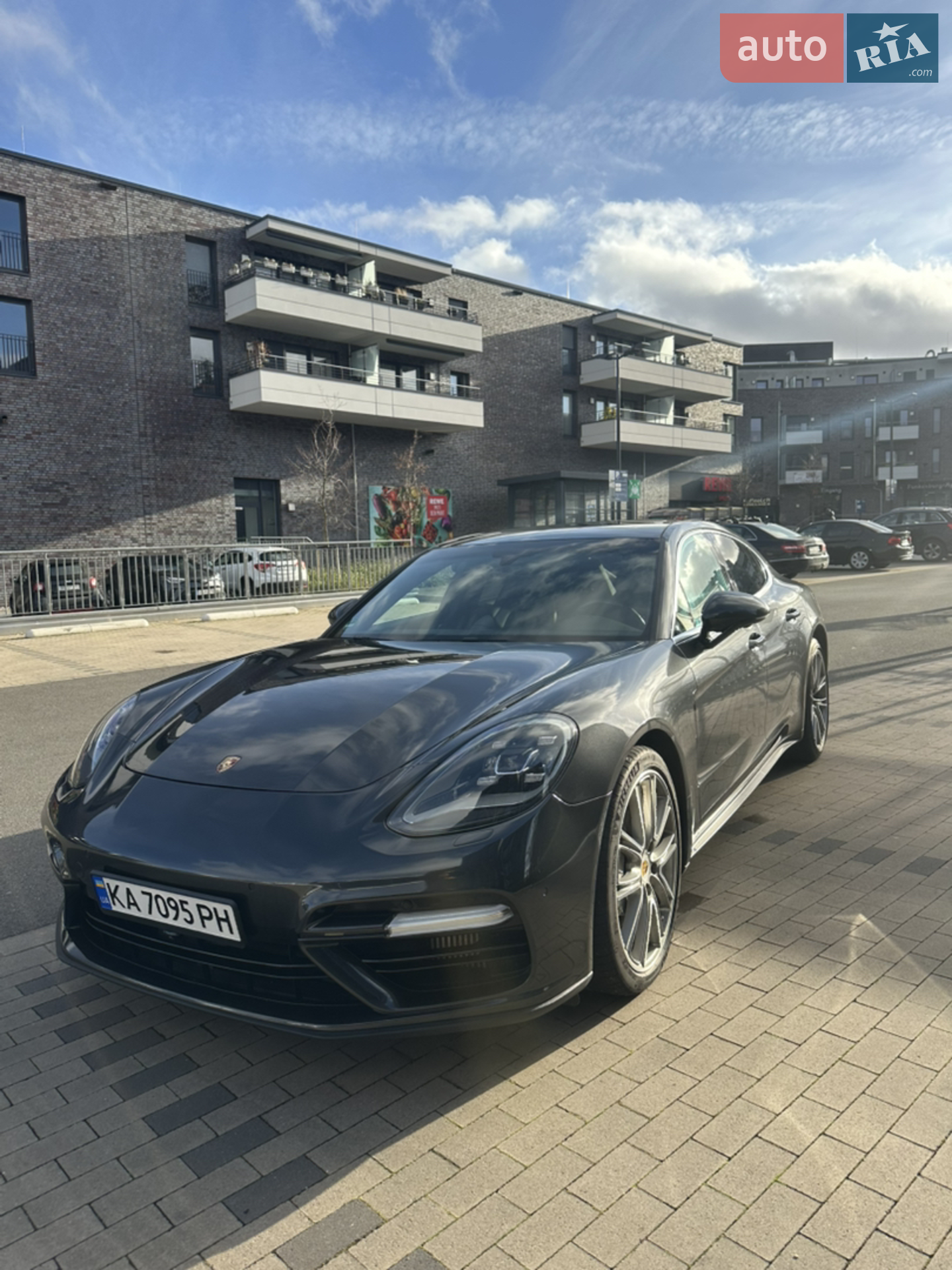 Porsche Panamera, 2017