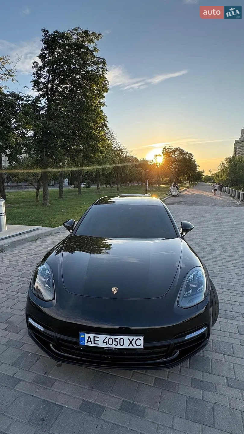 Porsche Panamera, 2018