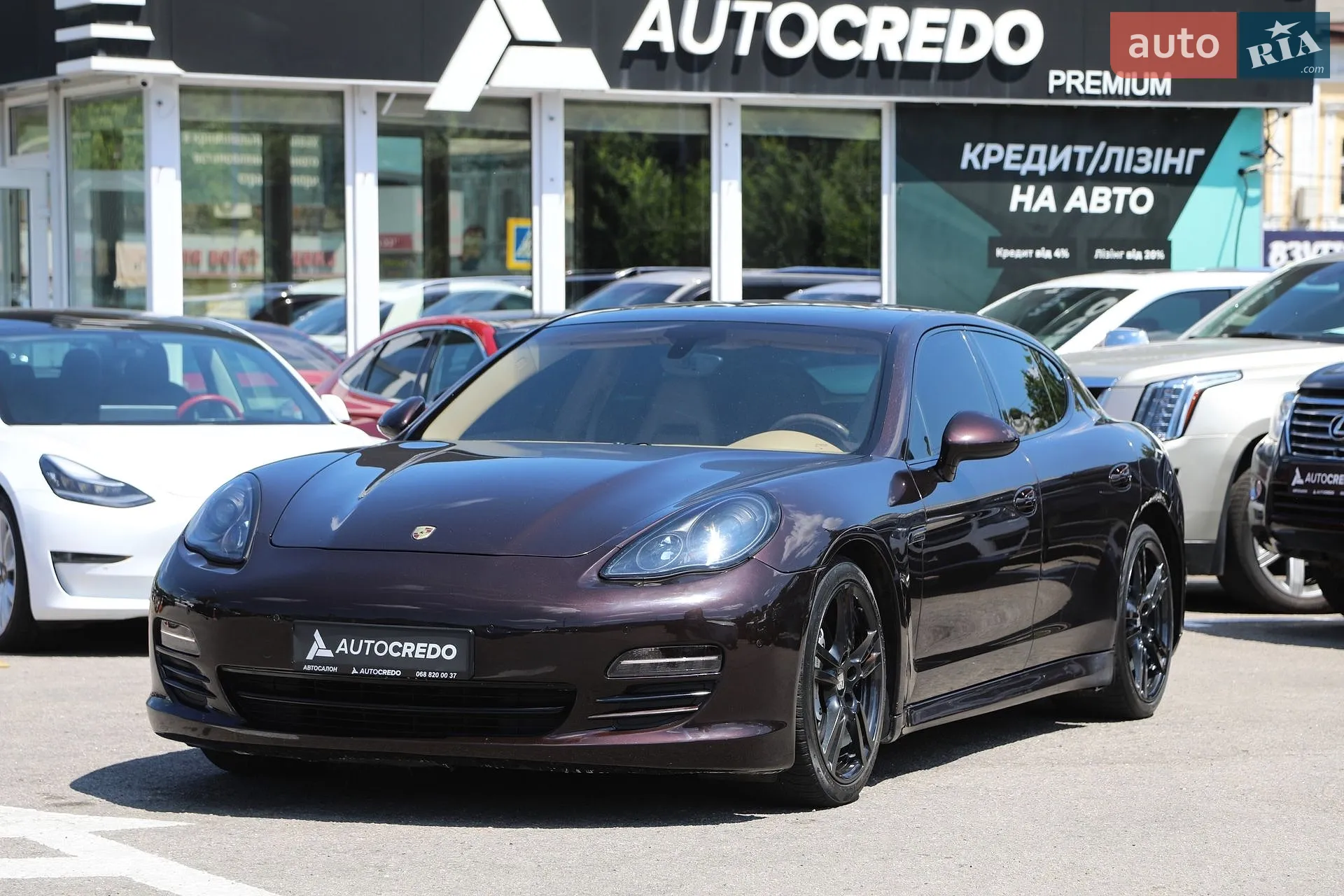 Porsche Panamera, 2011
