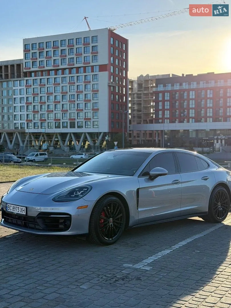 Porsche Panamera, 2021