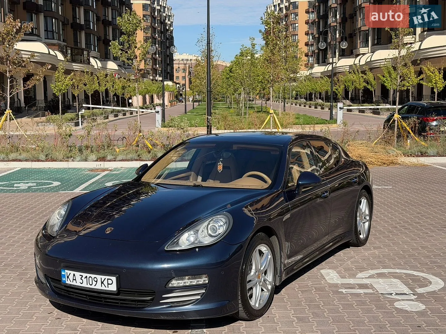 Porsche Panamera, 2010