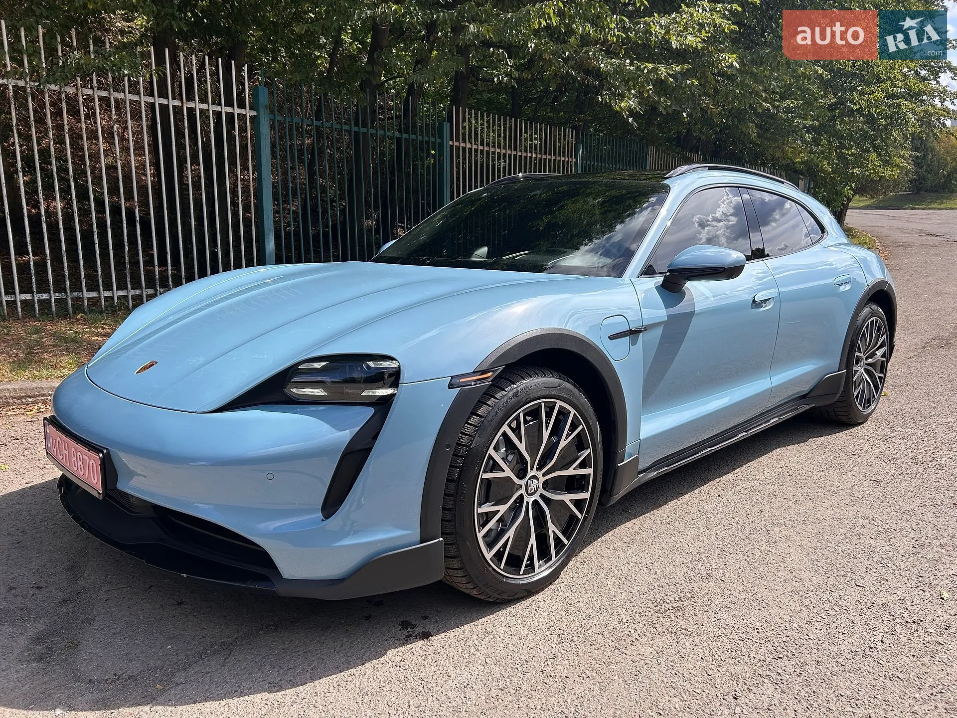 Porsche Taycan Cross Turismo, 2021