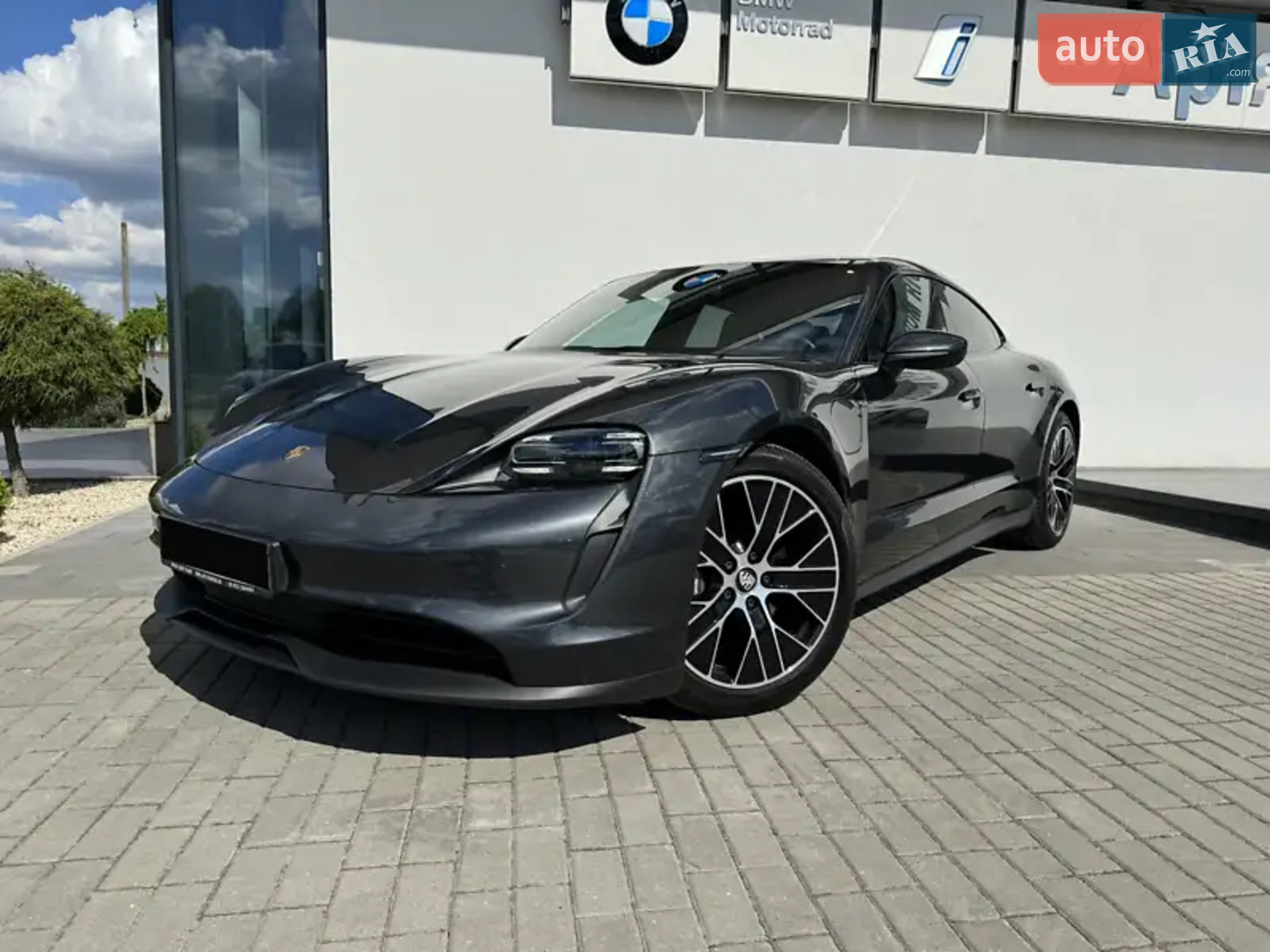 Porsche Taycan, 2021