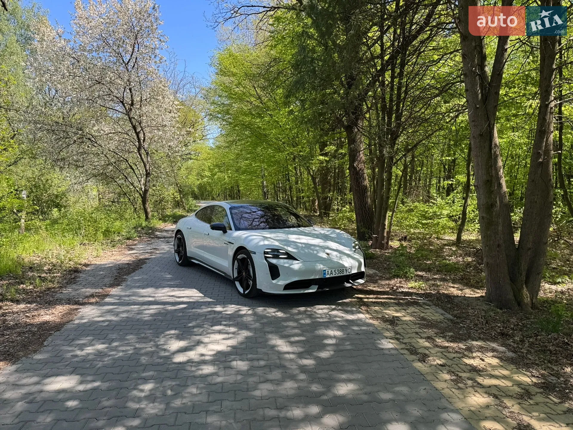Porsche Taycan, 2021
