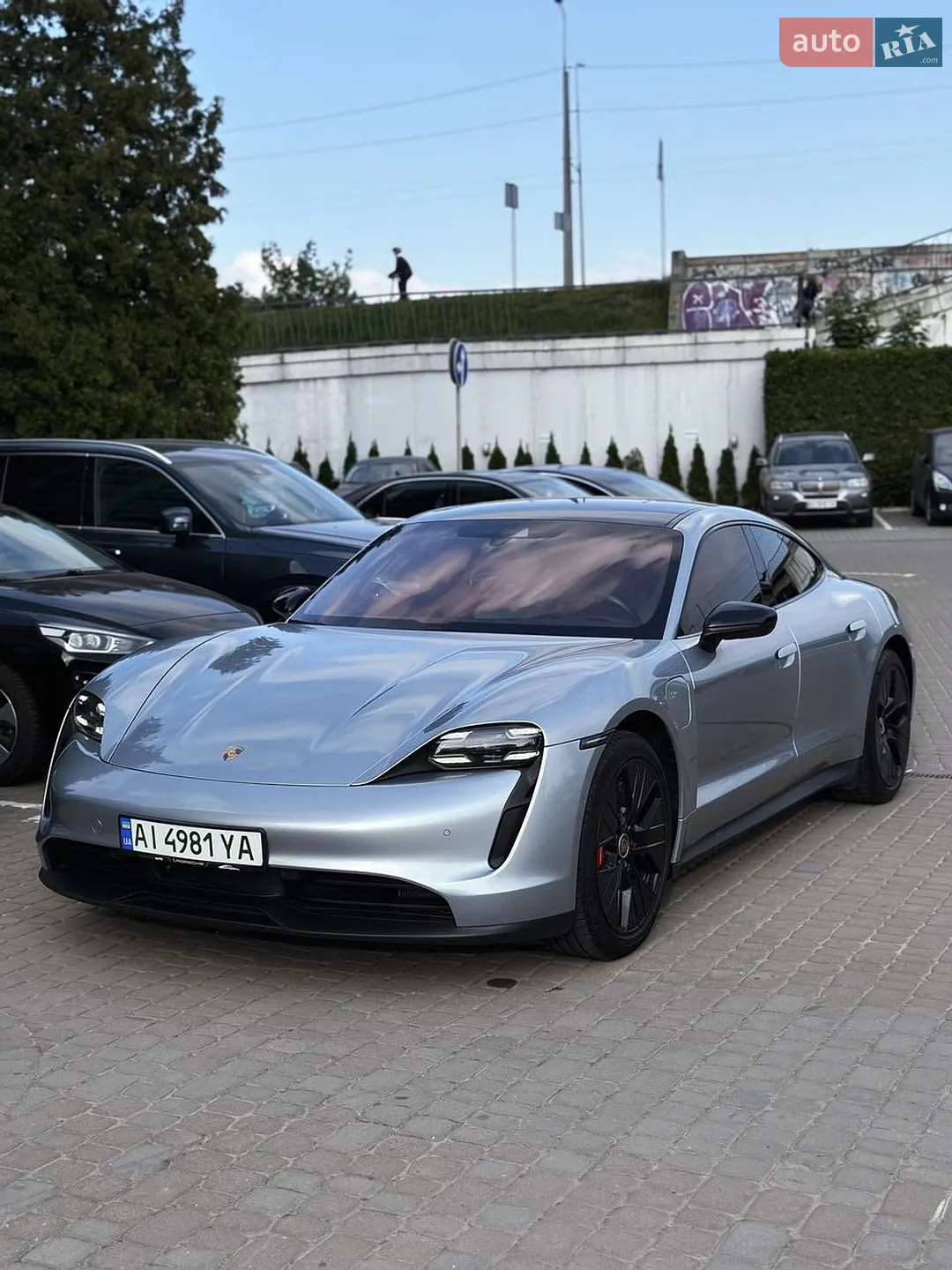 Porsche Taycan, 2020