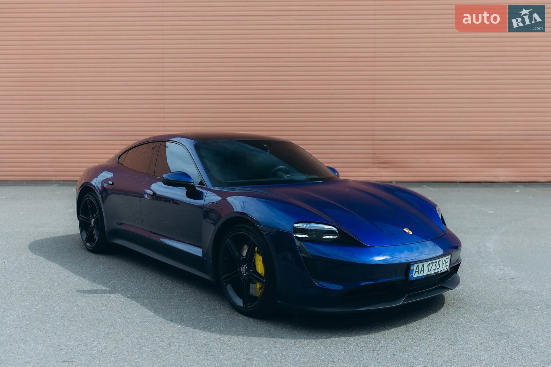Porsche Taycan, 2020