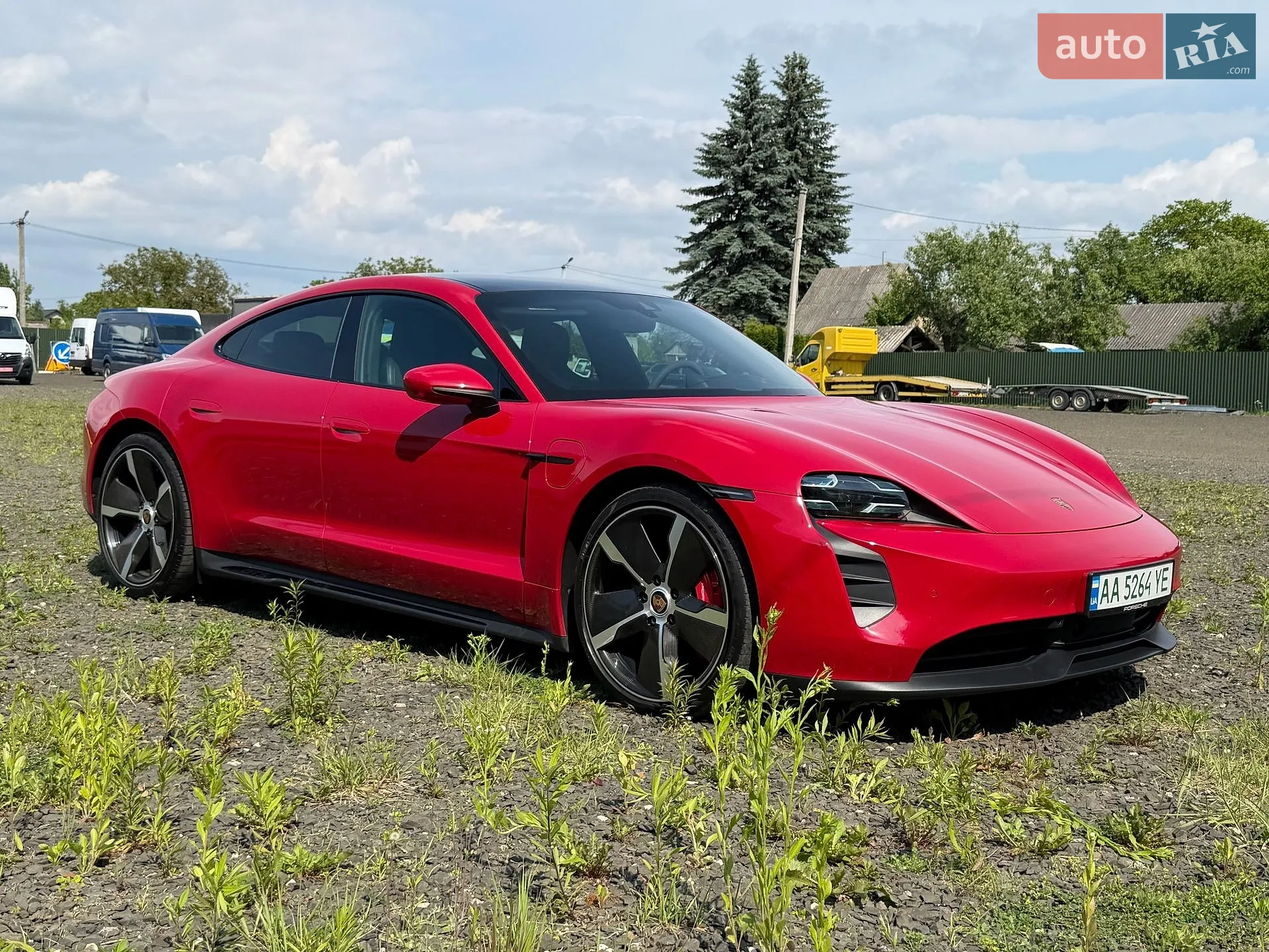Porsche Taycan, 2022