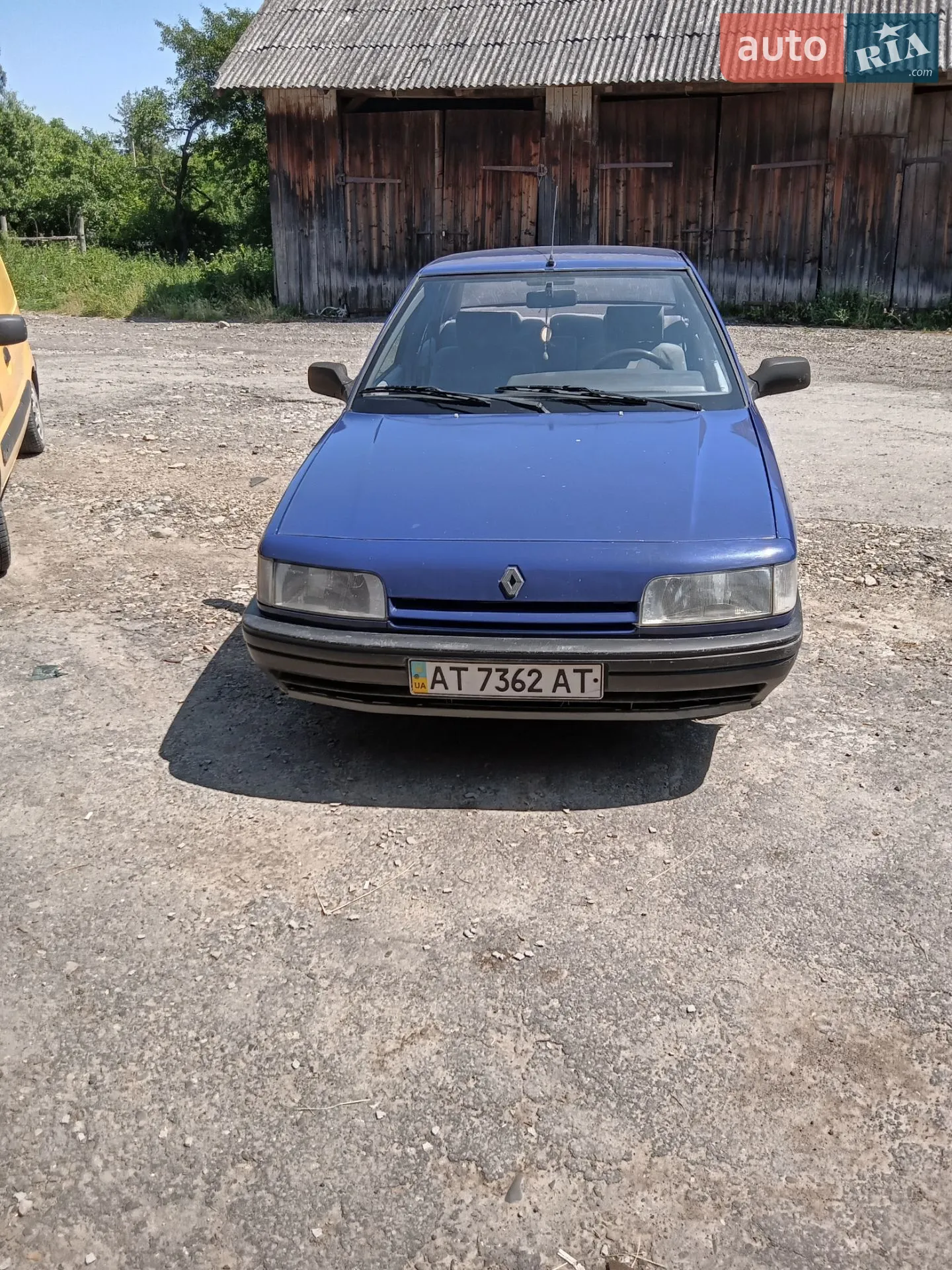 Renault 21, 1990