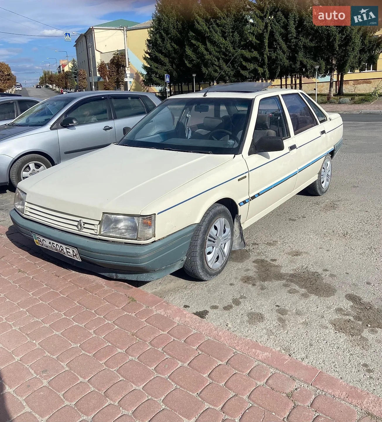 Renault 21, 1987