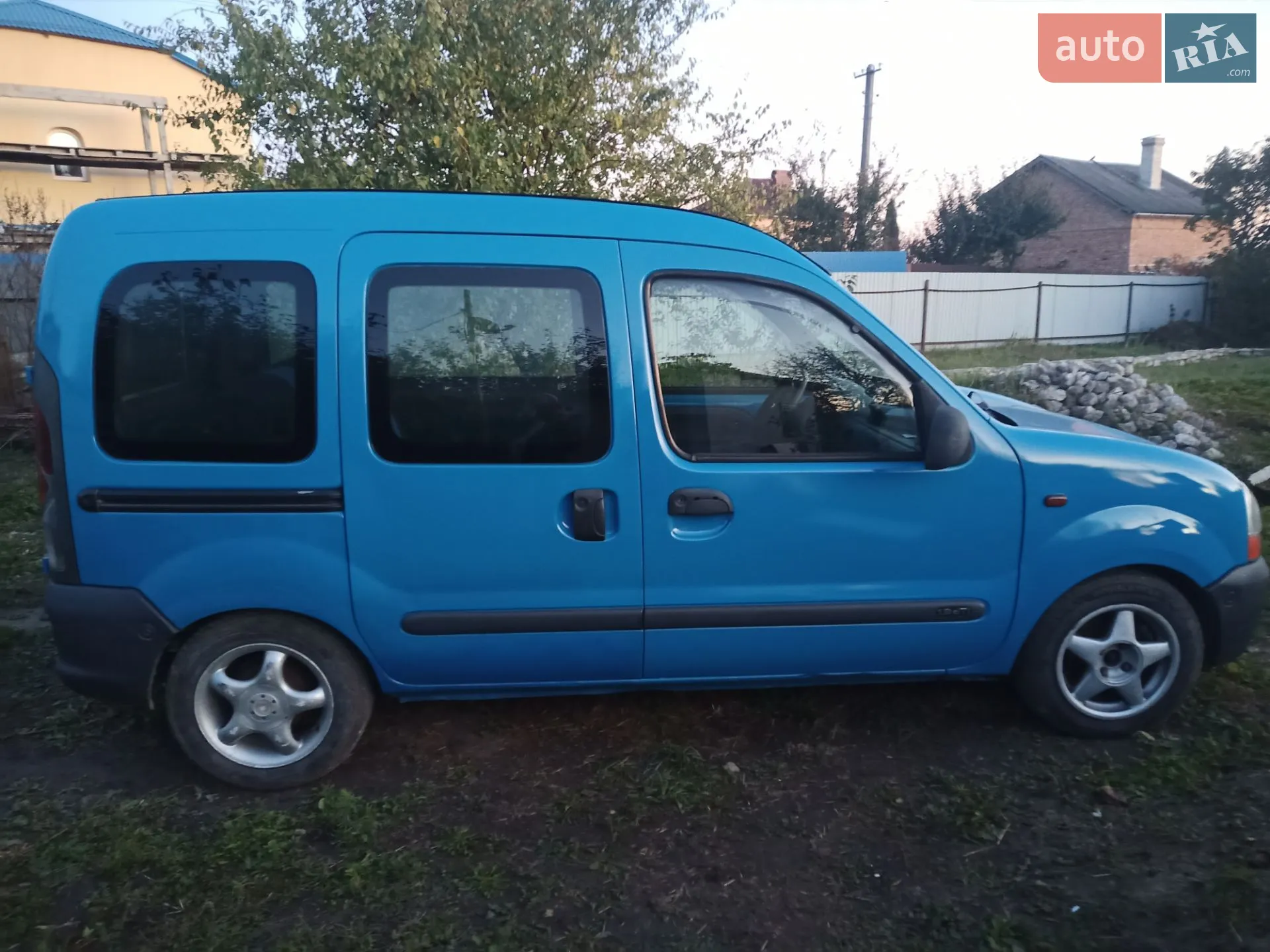 Renault Clio Symbol, 2001