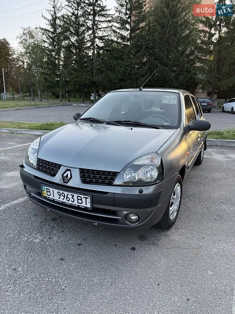 Renault Clio Symbol, 2003