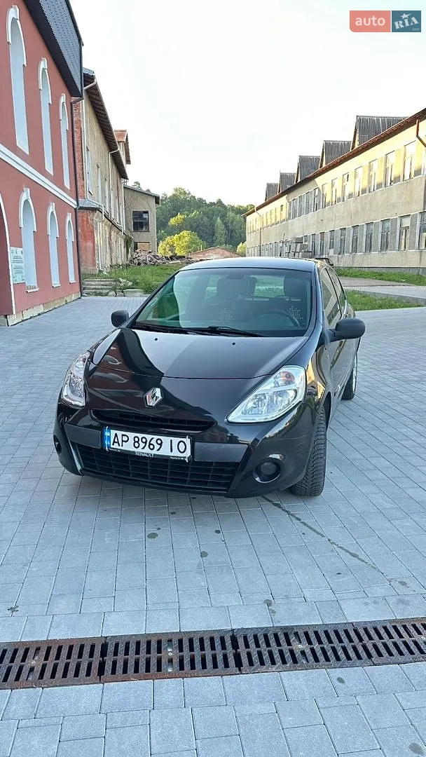 Renault Clio, 2011