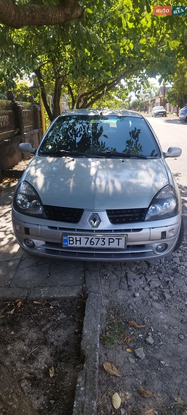 Renault Clio, 2004