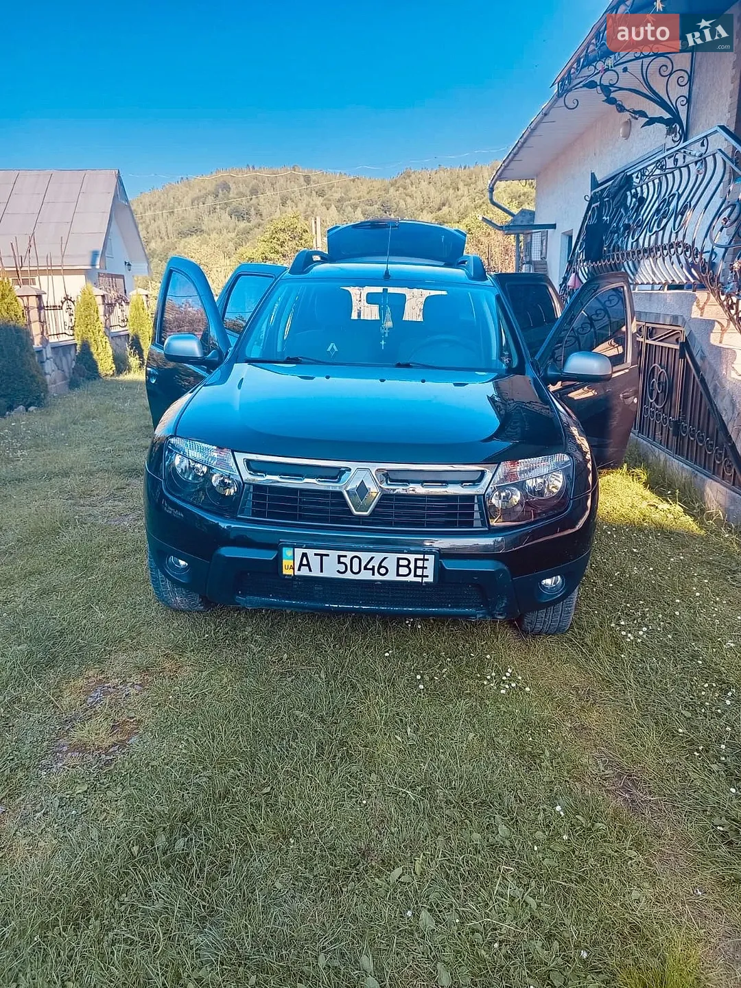 Renault Duster, 2012
