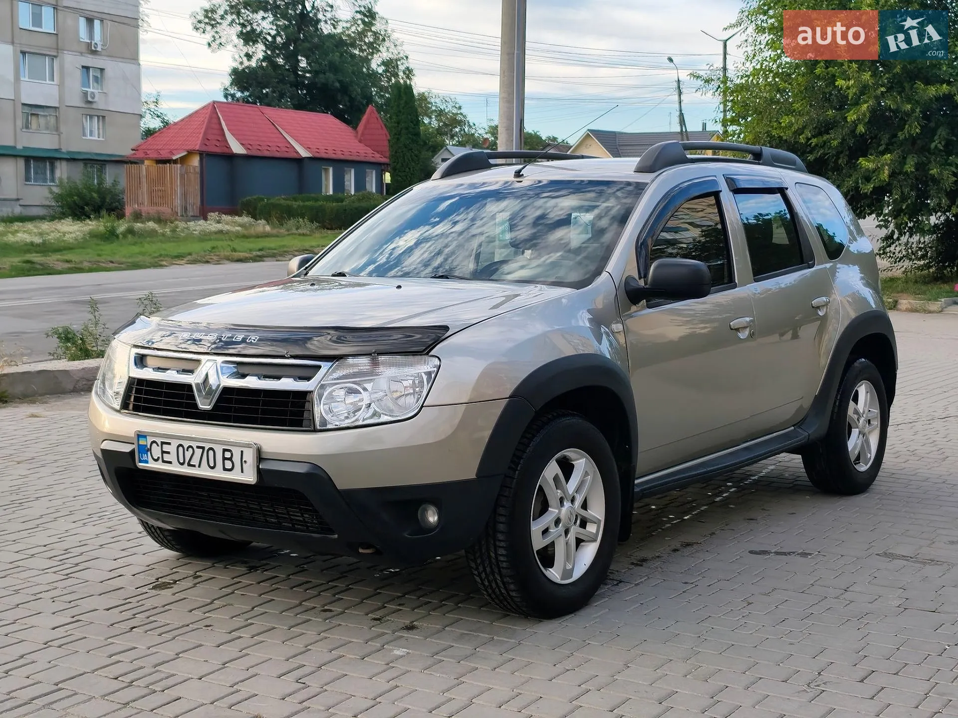 Renault Duster, 2012
