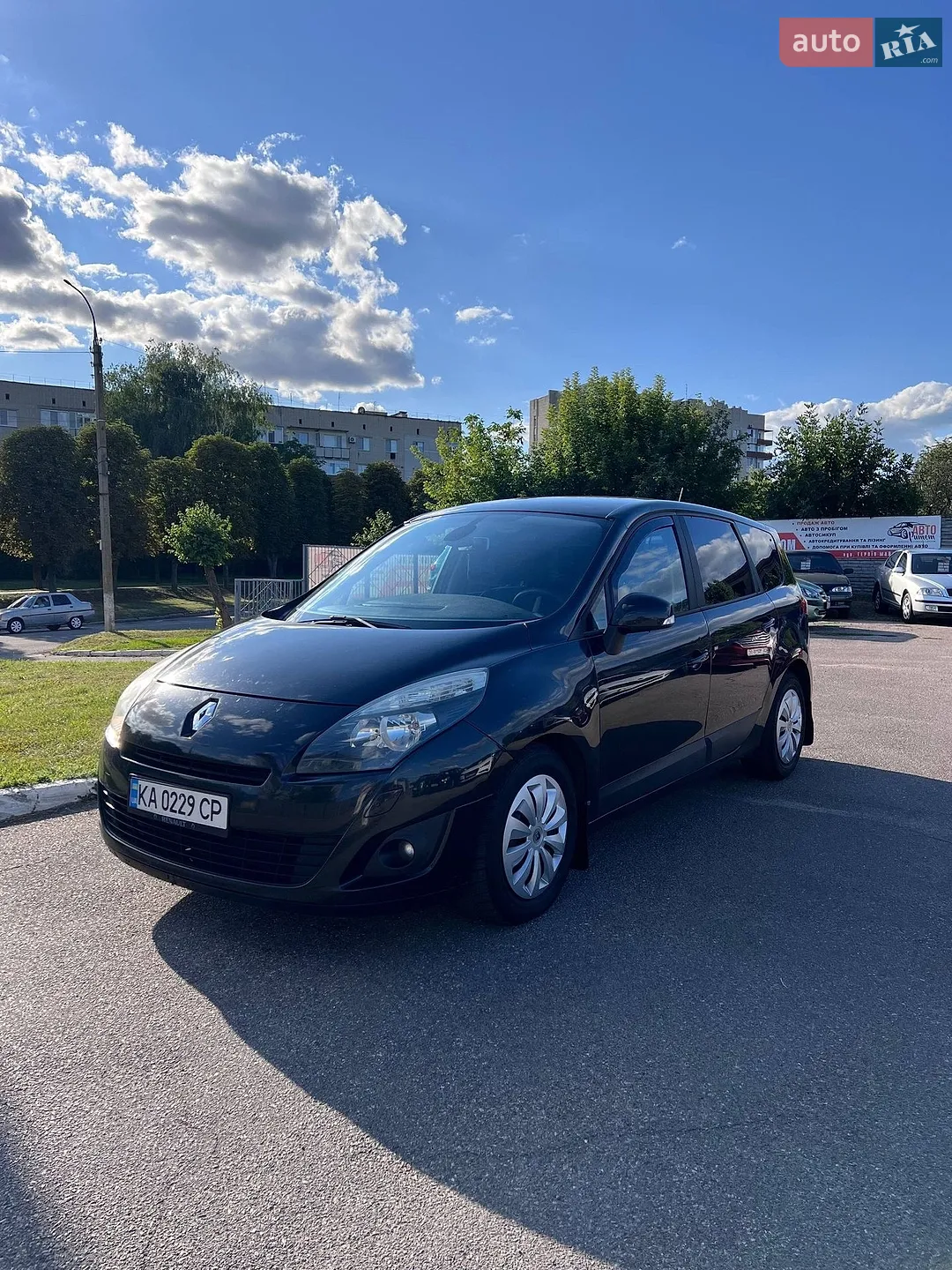 Renault Grand Scenic 2010 — 1