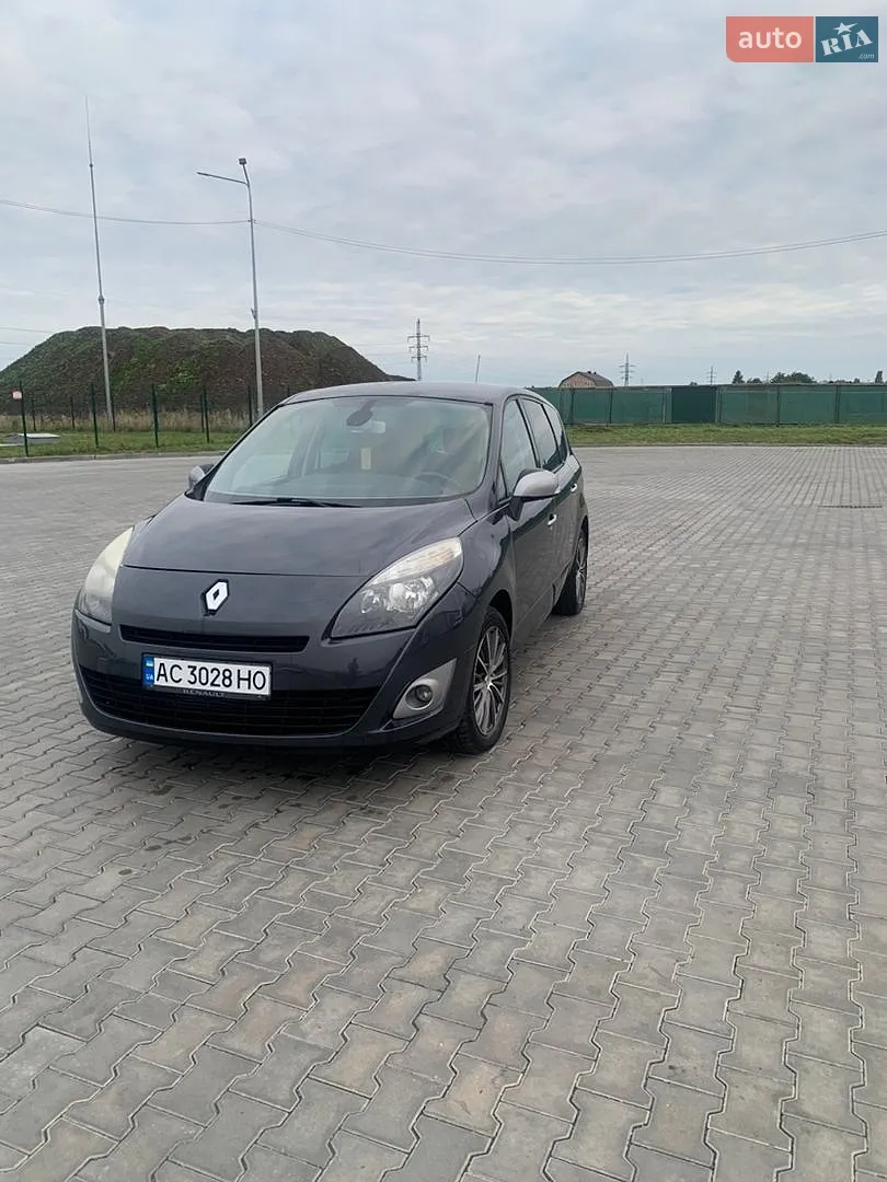 Renault Grand Scenic, 2011