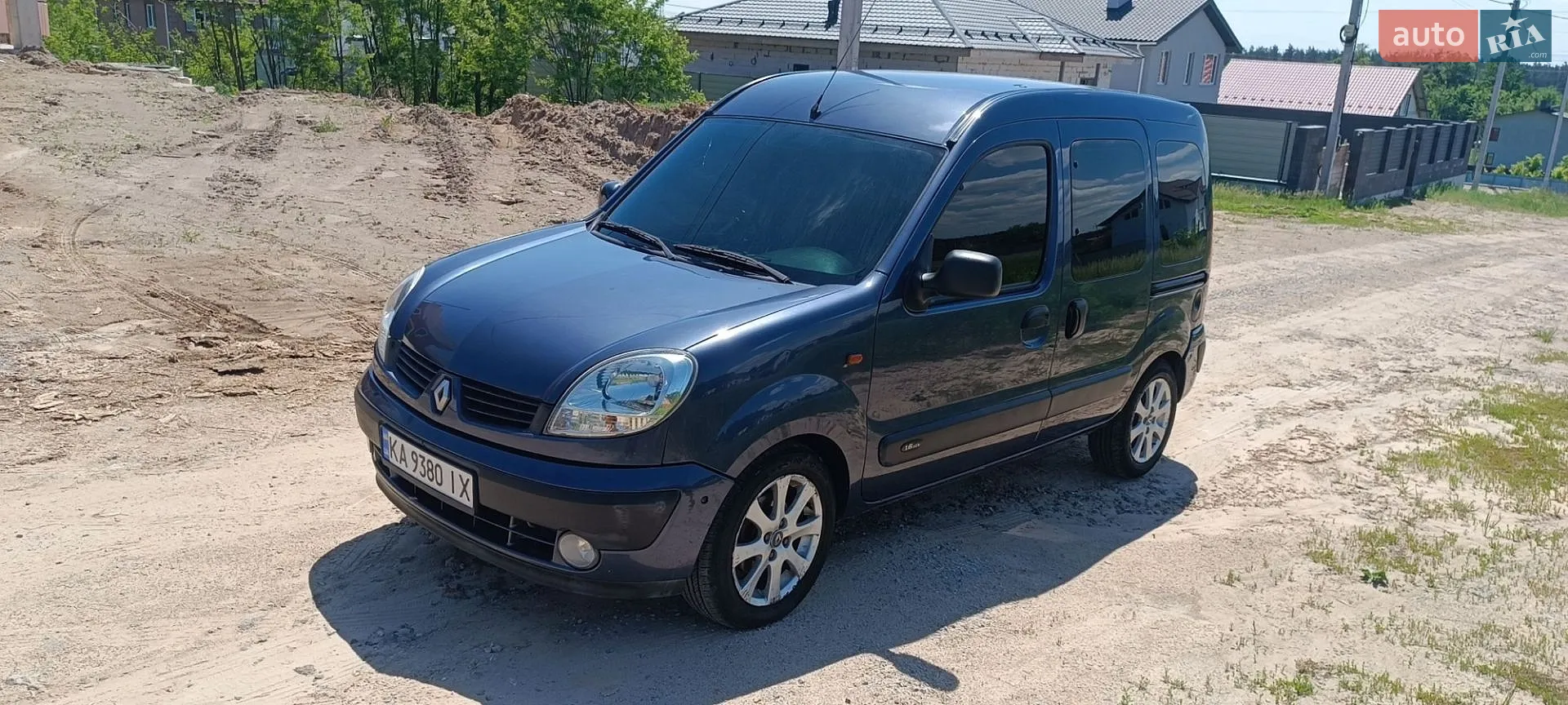 Renault Kangoo 2004 — 1