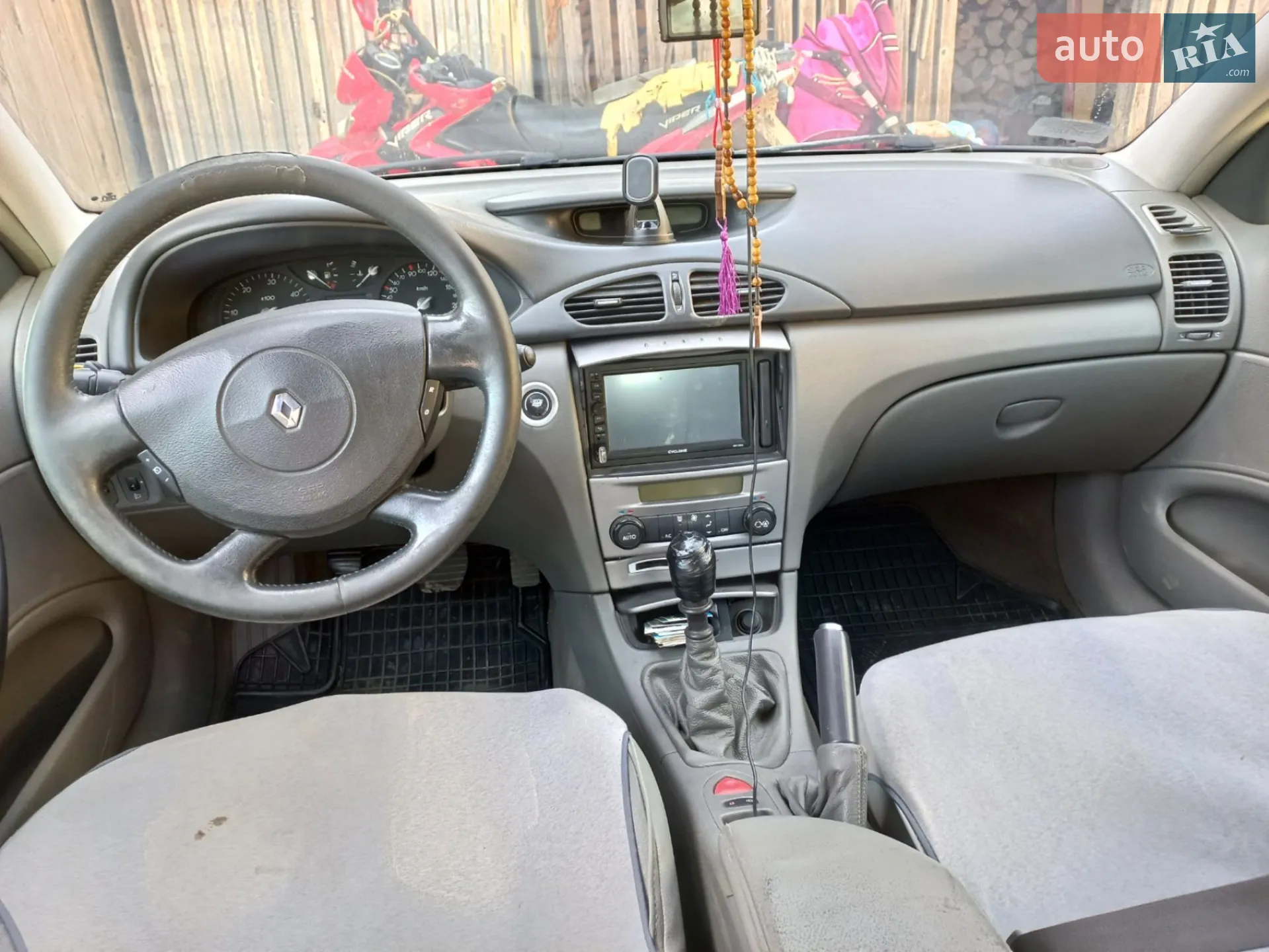 Renault Laguna, 2004