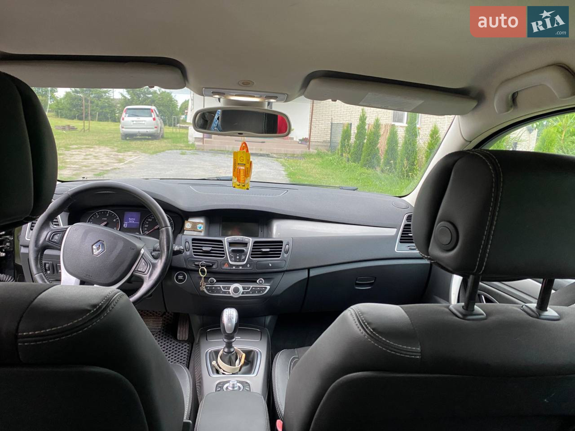 Renault Laguna, 2012
