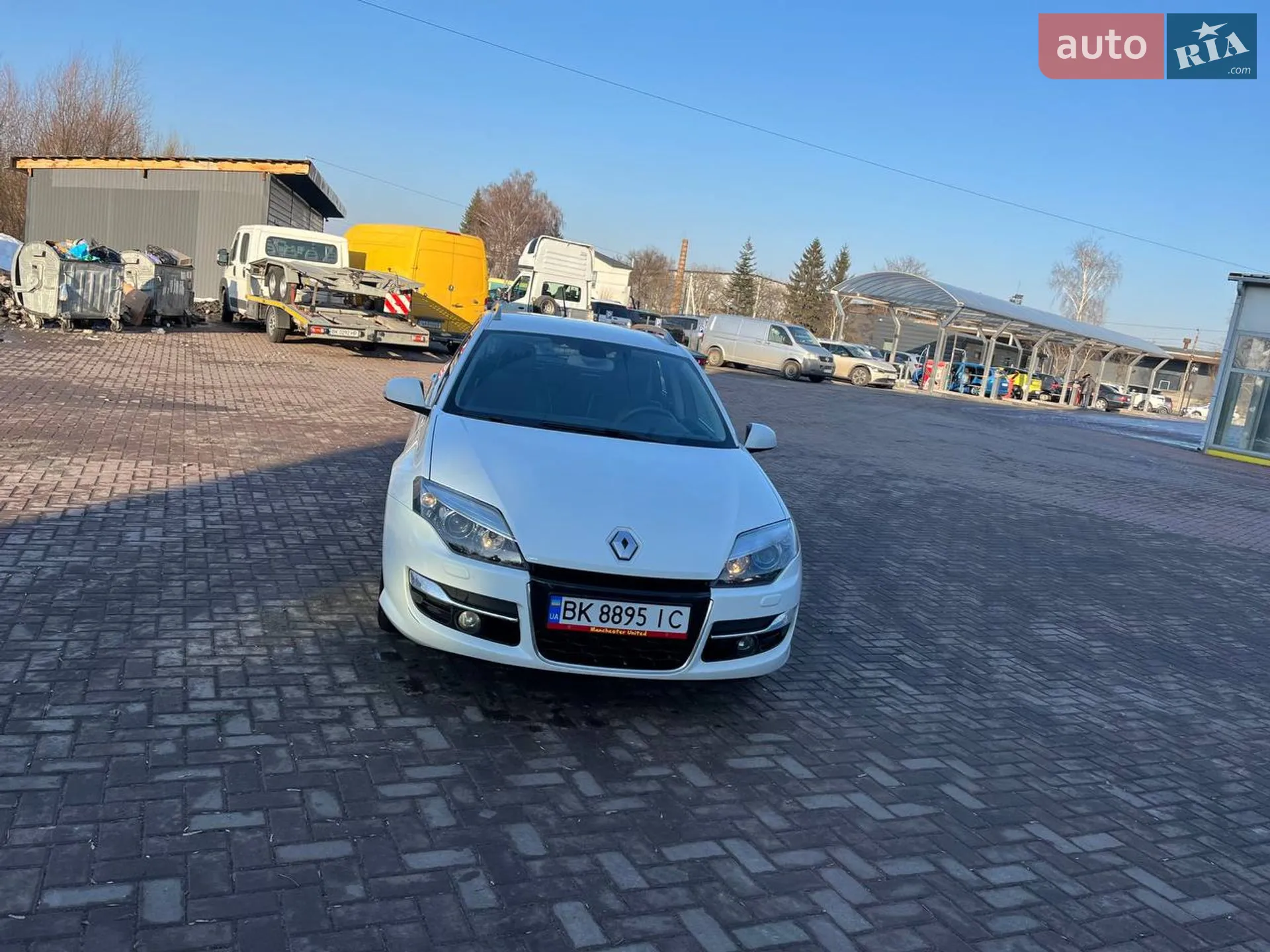 Renault Laguna, 2011