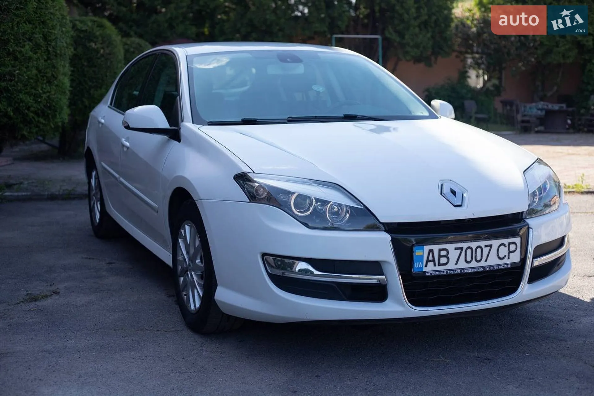 Renault Laguna, 2013