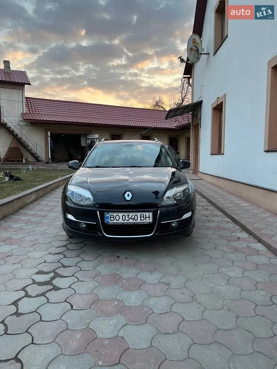 Renault Laguna, 2011