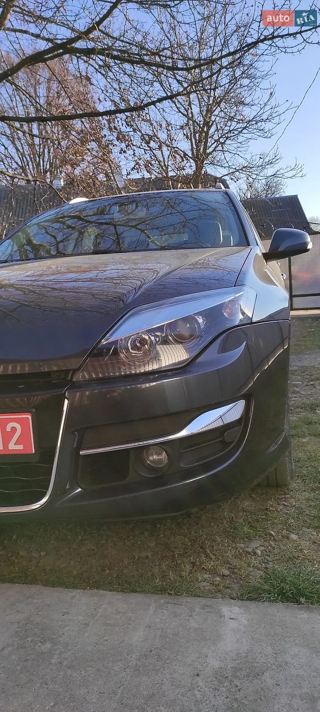 Renault Laguna, 2013