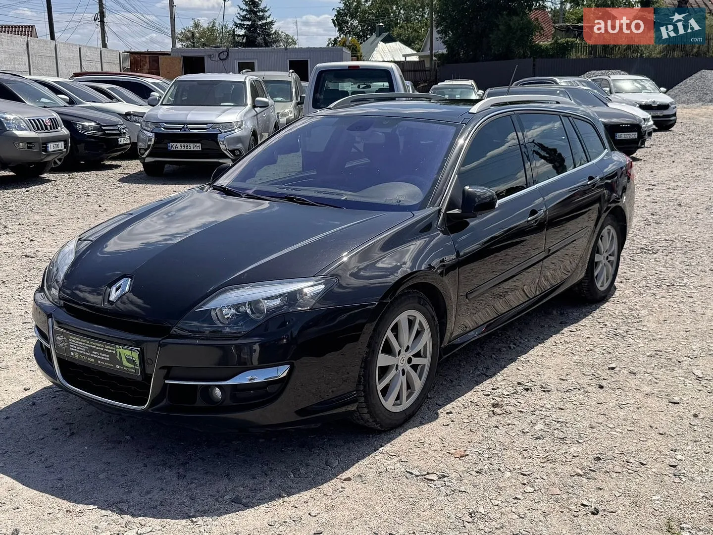 Renault Laguna, 2011