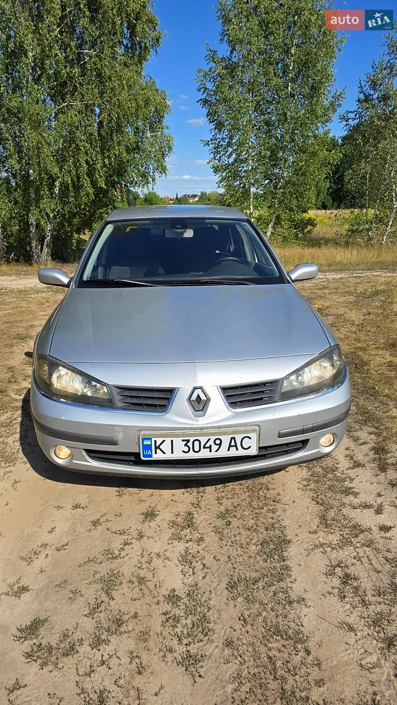 Renault Laguna, 2005