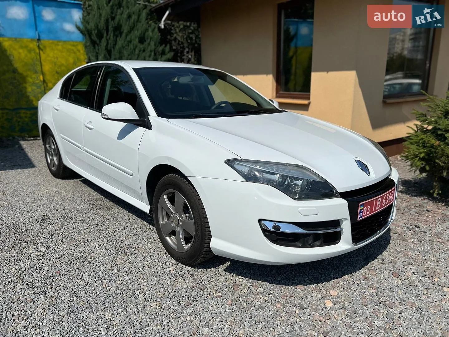 Renault Laguna, 2011