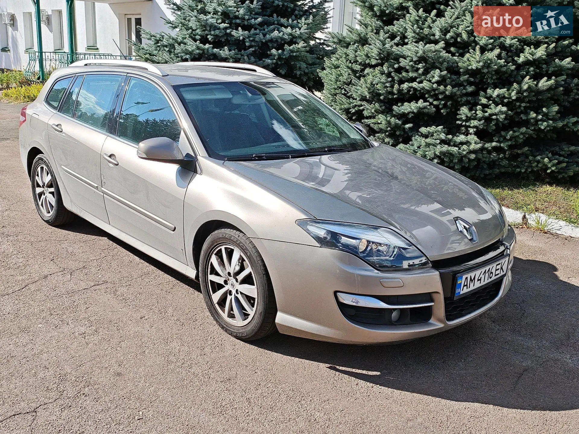 Renault Laguna, 2012