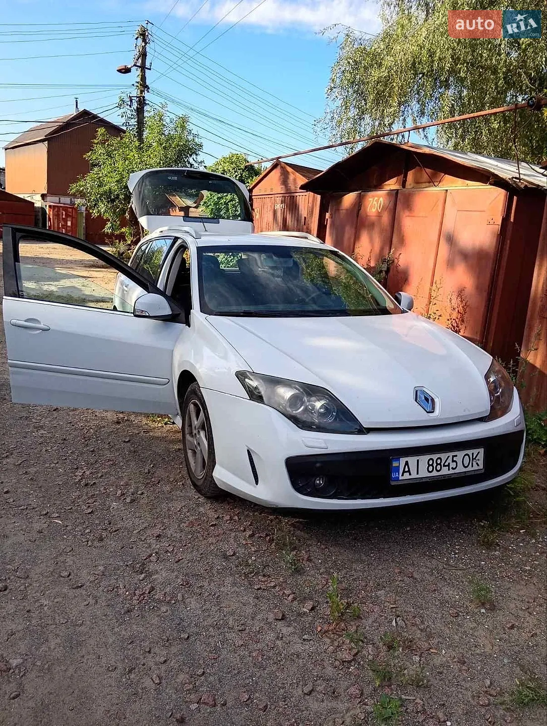 Renault Laguna, 2010