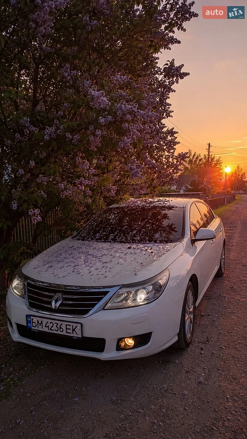Renault Latitude, 2011