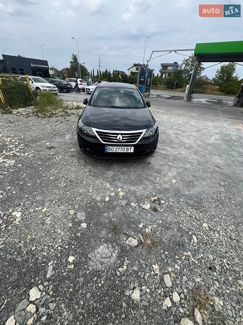 Renault Latitude, 2011