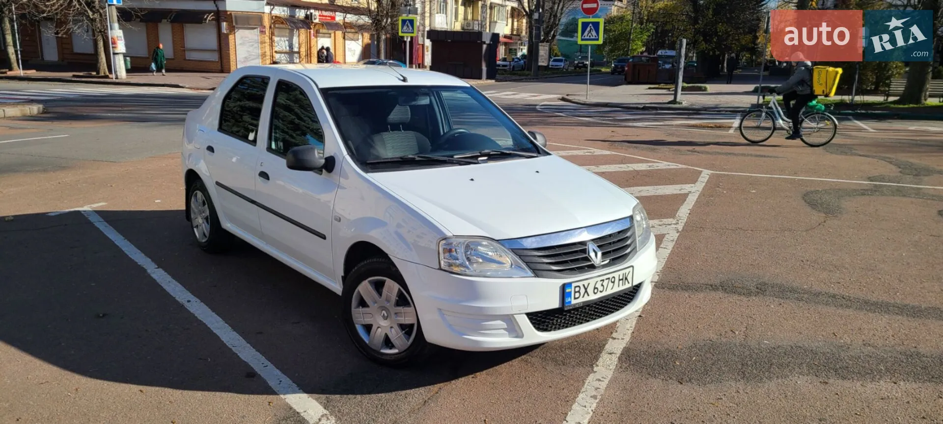 Renault Logan, 2011