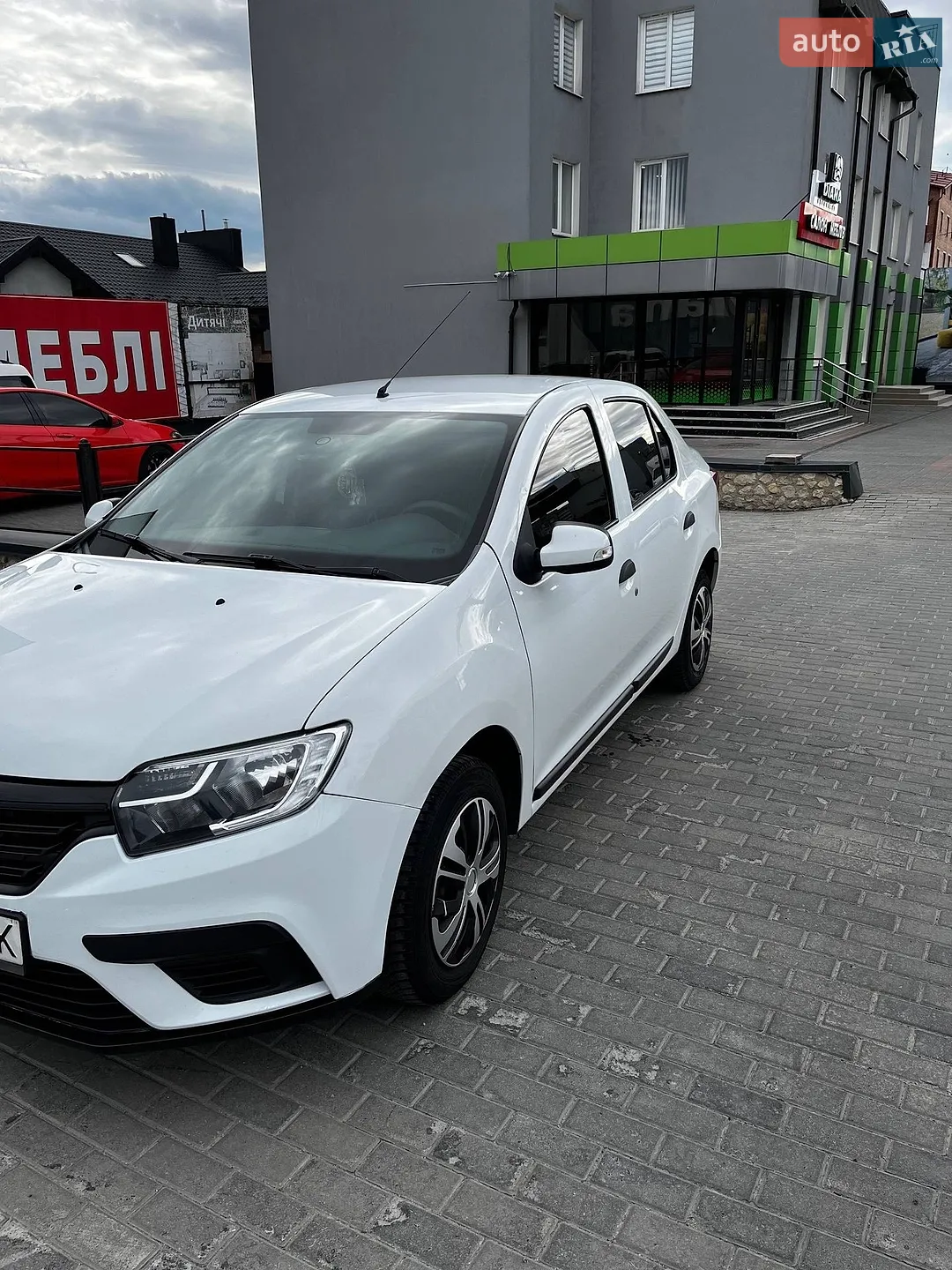 Renault Logan, 2019