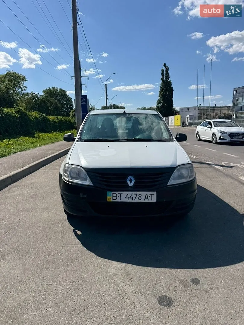 Renault Logan, 2011