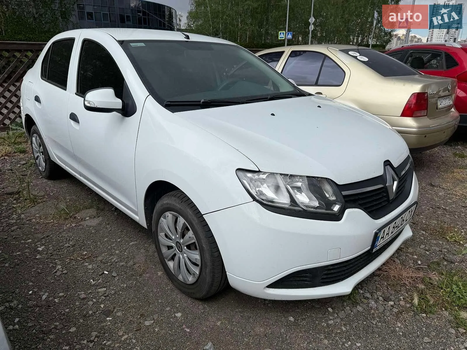 Renault Logan, 2013
