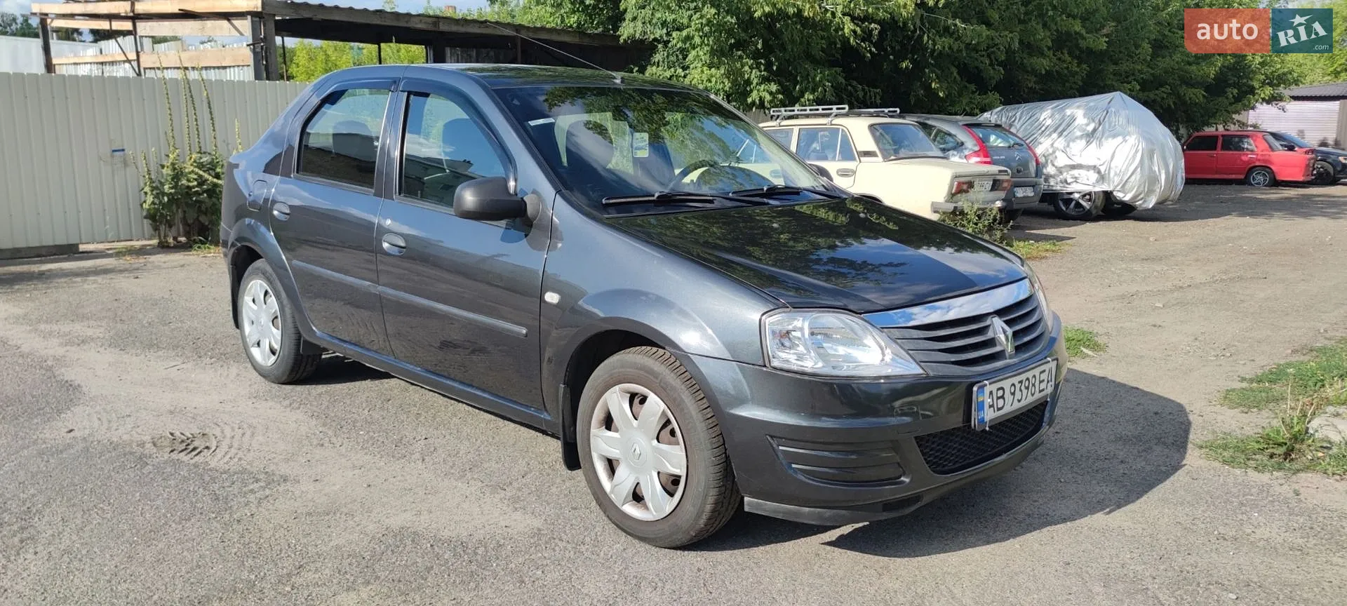 Renault Logan, 2010