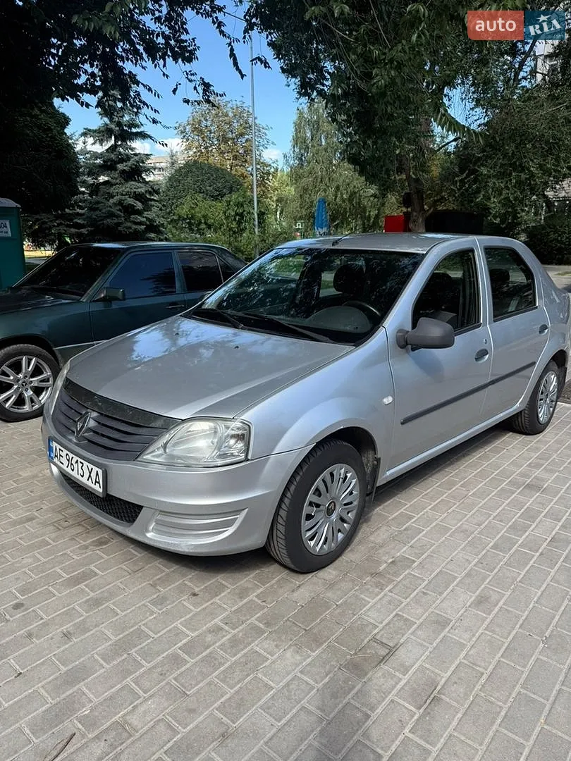 Renault Logan, 2010