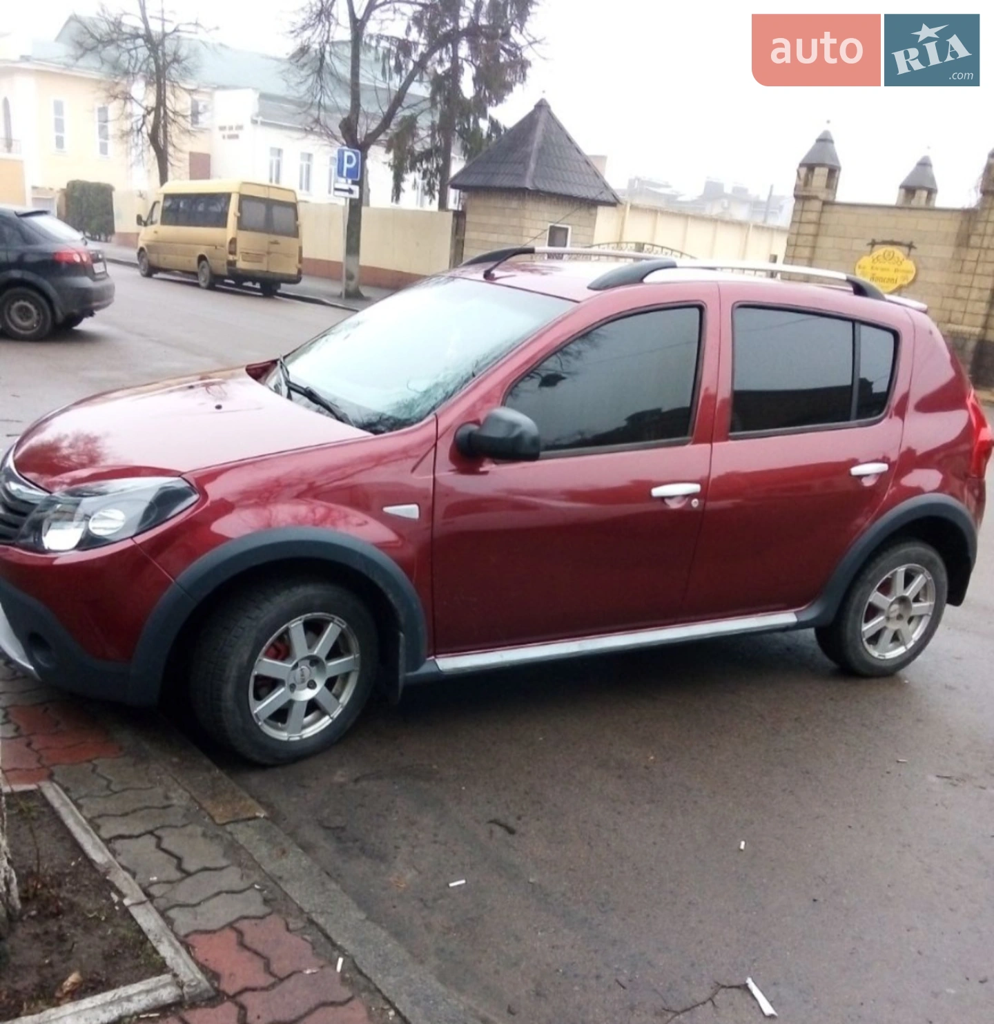 Renault Sandero StepWay, 2012