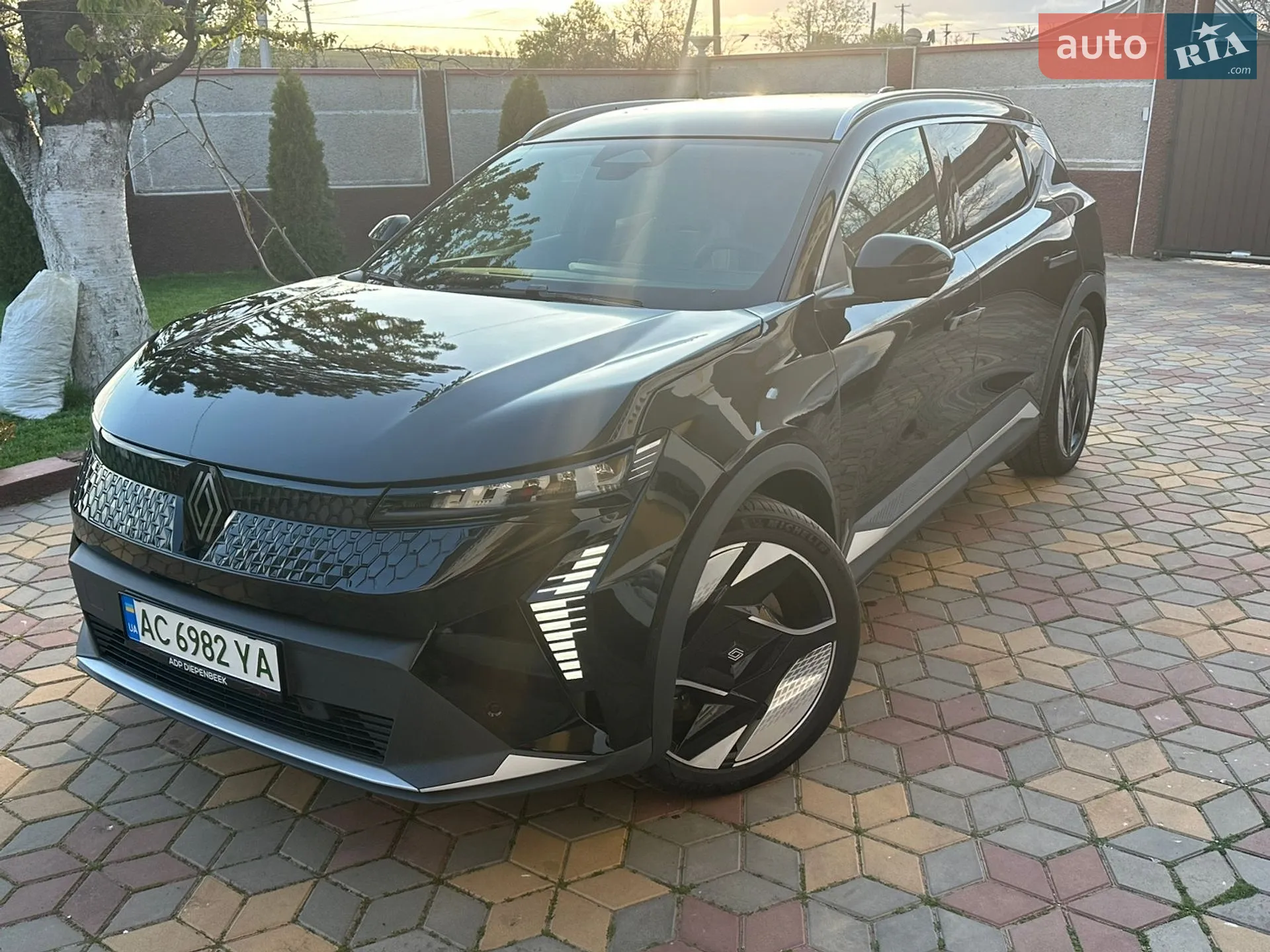 Renault Scenic E-Tech, 2024